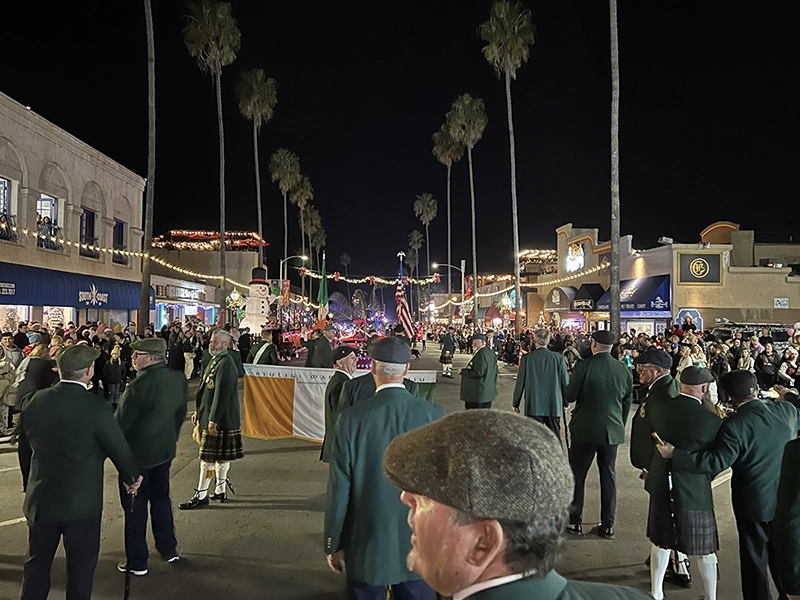 Friendly Sons march in the Ocean Beach Holiday parade 2023