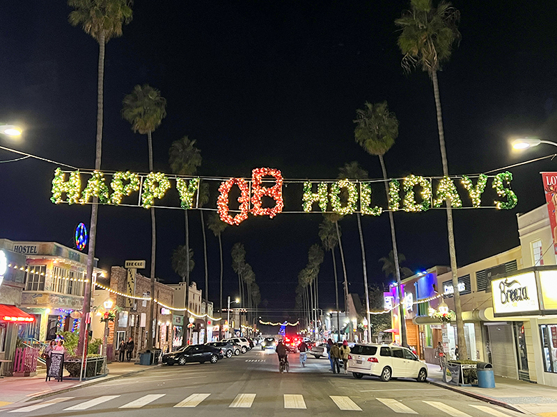 Ocean Beach Holiday Parade on Newport Avenue